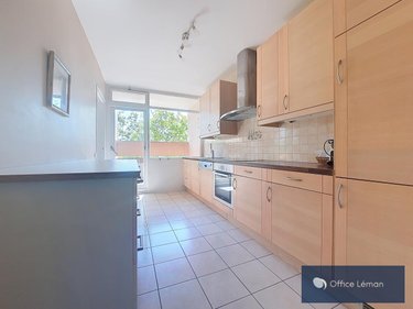 Appartement a vendre Ferney-Voltaire 01210 Ain 86 m2 3 pièces 380000 euros