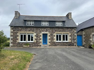 Maison a vendre Ploëzal 22260 Côtes-d'Armor 102 m2  231000 euros