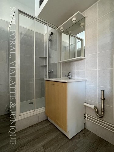 Location appartement Ambérieu-en-Bugey 01500 Ain 70 m2 3 pièces 700 euros