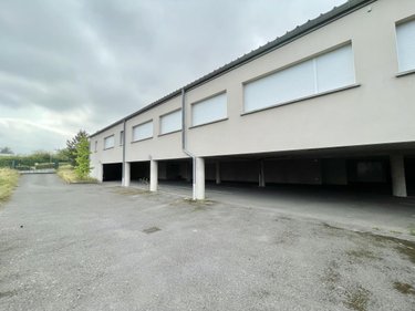 Fonds et murs commerciaux a vendre Cormontreuil 51350 Marne 1053 m2  2070000 euros