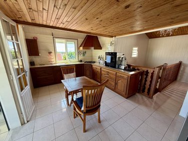 Maison a vendre Saint-Benoît 97470 Réunion 260 m2 7 pièces 366500 euros