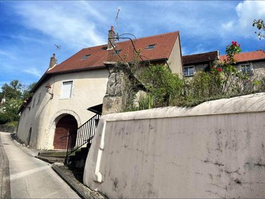 Immeuble a vendre Rochefort-sur-Nenon 39700 Jura 142 m2  158000 euros