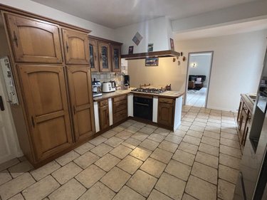 Maison a vendre Toussieux 01600 Ain 331 m2 9 pièces 699000 euros