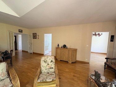 Appartement a vendre Saumur 49400 Maine-et-Loire 131 m2 4 pièces 348400 euros