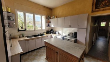 Maison a vendre Marans 17230 Charente-Maritime 255 m2 8 pièces 638600 euros