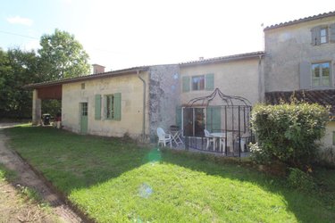 Maison a vendre La Chapelle-des-Pots 17100 Charente-Maritime 183 m2 7 pièces 241316 euros