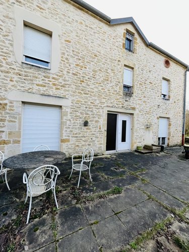 Immeuble a vendre Champvans 39100 Jura 452 m2  280000 euros