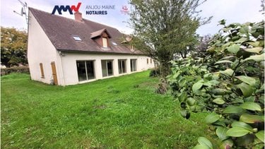 Maison a vendre Solesmes 72300 Sarthe 261 m2 7 pièces 239200 euros