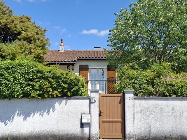 Maison a vendre Saintes 17100 Charente-Maritime 137 m2 6 pièces 314760 euros
