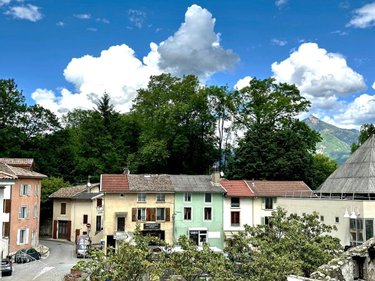 Immeuble a vendre Sassenage 38360 Isère 145 m2  260000 euros