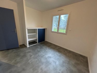 Location maison Mézériat 01660 Ain 83 m2 4 pièces 950 euros