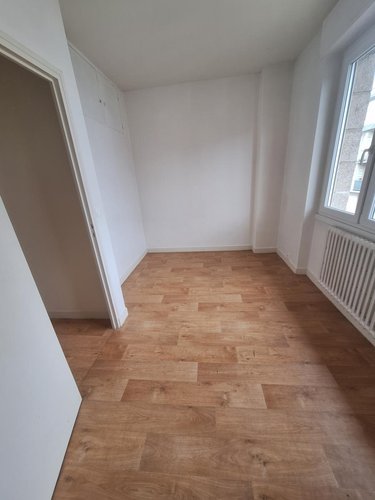 Location appartement Saint-Malo 35400 Ille-et-Vilaine 77 m2  755 euros