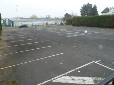 Fonds et murs commerciaux a vendre Proville 59267 Nord 863 m2  419000 euros