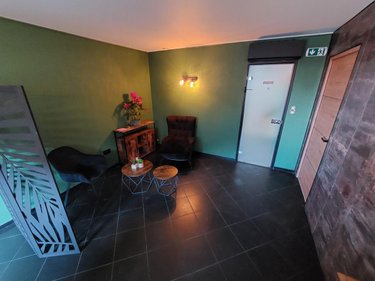 Fonds et murs commerciaux a vendre Audincourt 25400 Doubs 420 m2  230000 euros