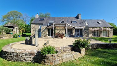 Maison a vendre Plougonven 29640 Finistère 159 m2 8 pièces 399380 euros