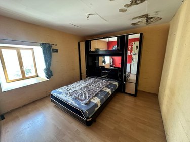 Maison a vendre Saint-Mary-le-Plain 15500 Cantal 249 m2  201400 euros