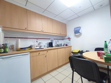 Fonds et murs commerciaux a vendre Arques 62510 Pas-de-Calais 170 m2  228800 euros