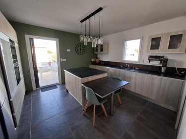 Maison a vendre Corme-Royal 17600 Charente-Maritime 140 m2 6 pièces 460000 euros