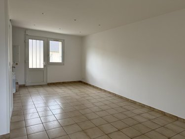 Location appartement Évron 53600 Mayenne 43 m2 3 pièces 500 euros