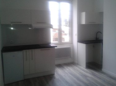 Location appartement Nantes 44000 Loire-Atlantique 15 m2 1 pièce 385 euros