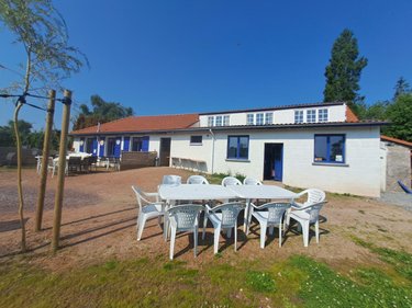 Fonds et murs commerciaux a vendre Ardres 62610 Pas-de-Calais 100 m2  693548 euros