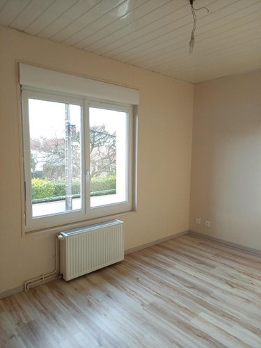 Location maison Cusset 03300 Allier 61 m2 3 pièces 637 euros