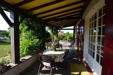 Viager maison Mozac 63200 Puy-de-Dôme 205 m2 9 pièces 70000 euros
