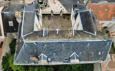 Immeuble a vendre Montargis 45200 Loiret 556 m2  385000 euros