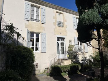 Maison a vendre Luçon 85400 Vendée 188 m2 6 pièces 218400 euros