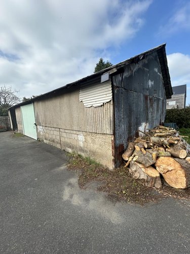 Immeuble a vendre Yffiniac 22120 Côtes-d'Armor 331 m2  689000 euros