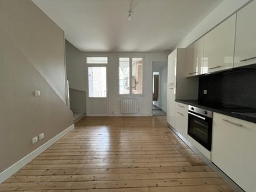 Location appartement Reims 51100 Marne 63 m2 3 pièces 790 euros