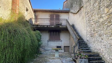 Maison a vendre Saint-Martin-du-Frêne 01430 Ain 240 m2 9 pièces 225000 euros