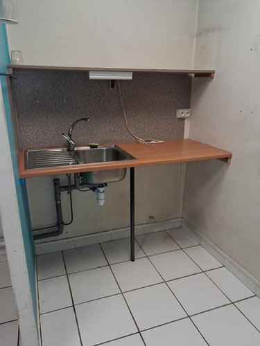 Location fonds et murs commerciaux Bourg-en-Bresse 01000 Ain 58 m2  741 euros