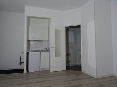 Location appartement Reims 51100 Marne 19 m2 1 pièce 350 euros