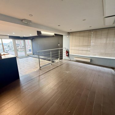 Location fonds et murs commerciaux Mont-Saint-Aignan 76130 Seine-Maritime 156 m2  2300 euros