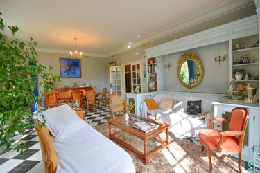 Maison a vendre Joué-lès-Tours 37300 Indre-et-Loire 227 m2 7 pièces 383250 euros