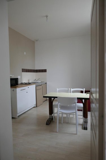 Location appartement Montrelais 44370 Loire-Atlantique 32 m2  410 euros