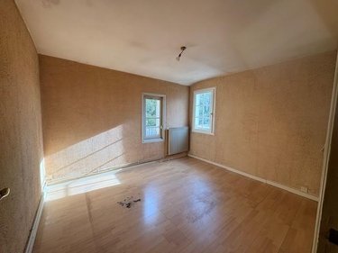 Appartement a vendre Saumur 49400 Maine-et-Loire 56 m2 3 pièces 55600 euros