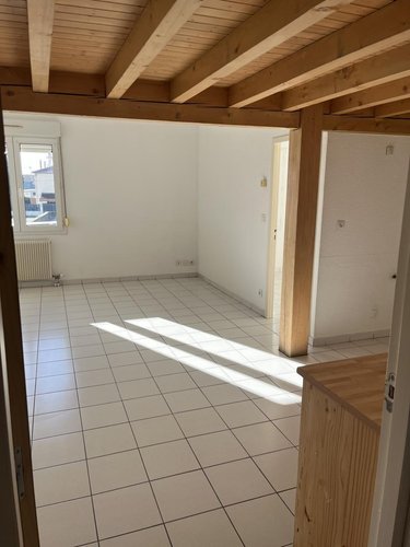 Location appartement Pierrelatte 26700 Drôme 64 m2 3 pièces 665 euros