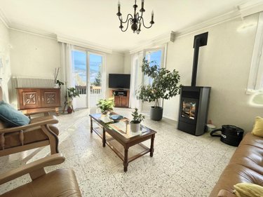 Maison a vendre Les Bessons 48200 Lozère 164 m2 12 pièces 239000 euros