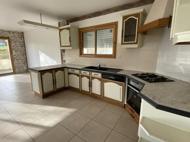 Location maison La Motte 22600 Côtes-d'Armor 124 m2 4 pièces 940 euros