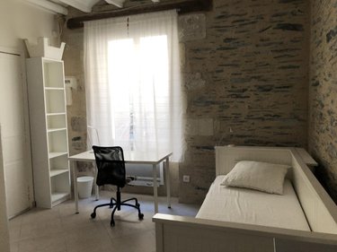 Immeuble a vendre Angers 49000 Maine-et-Loire 385 m2  1096000 euros