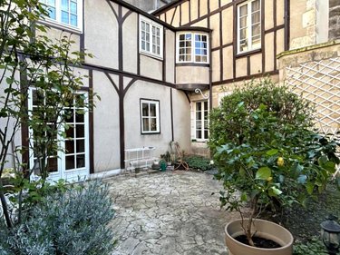 Maison a vendre Bourges 18000 Cher 170 m2  343200 euros