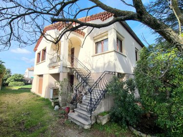 Maison a vendre Pierrelatte 26700 Drôme 126 m2 8 pièces 240500 euros