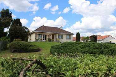 Maison a vendre Pont-du-Château 63430 Puy-de-Dôme 115 m2 7 pièces 335000 euros