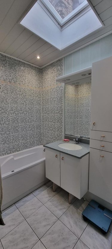 Immeuble a vendre Angers 49000 Maine-et-Loire 161 m2  593400 euros