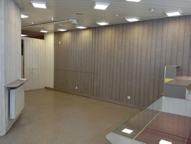 Location fonds et murs commerciaux Bourg-en-Bresse 01000 Ain 58 m2  741 euros