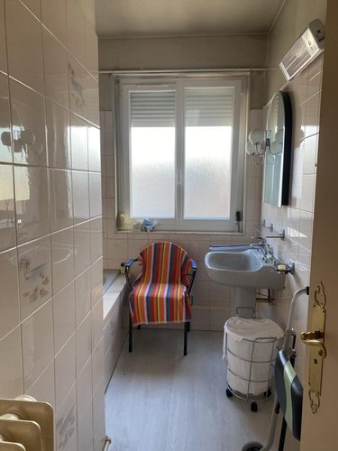 Immeuble a vendre Elbeuf 76500 Seine-Maritime 285 m2  343200 euros
