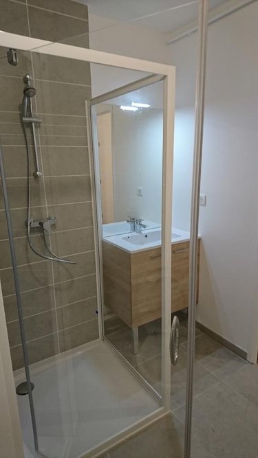 Location appartement Bihorel 76420 Seine-Maritime 43 m2  612 euros