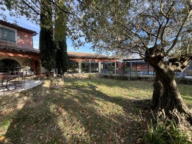 Maison a vendre Saint-Paul-Trois-Châteaux 26130 Drôme 220 m2 8 pièces 647900 euros